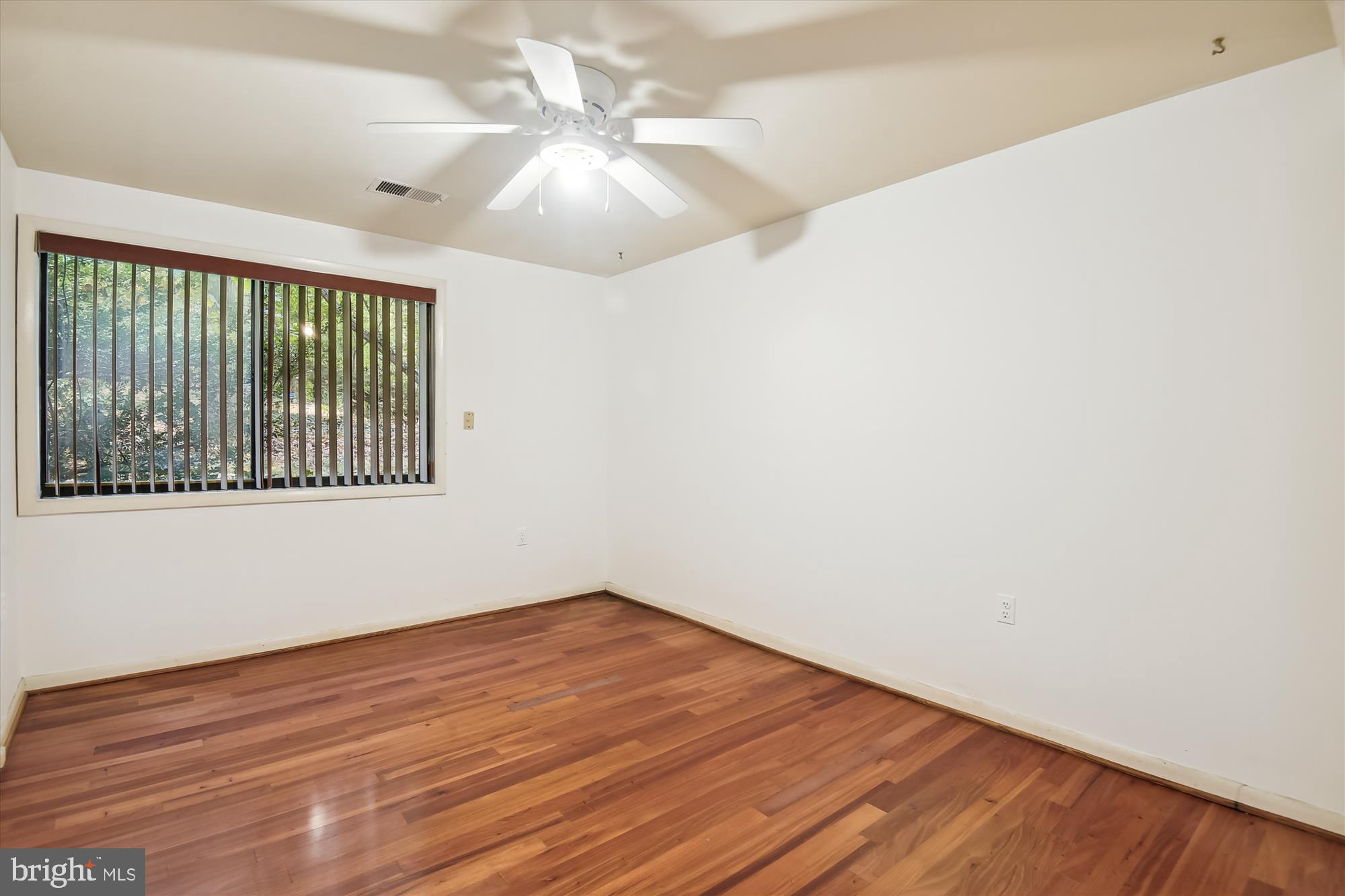 CABIN JOHN PARK - Residential Lease