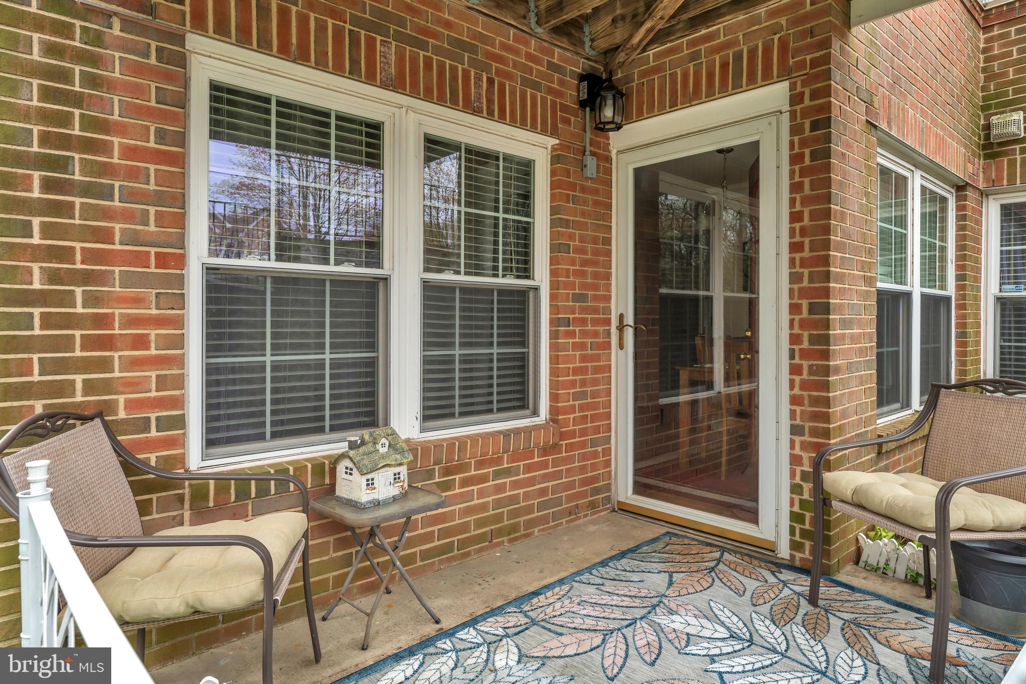 VISTAS AT WASHINGTONIAN WOODS - Residential