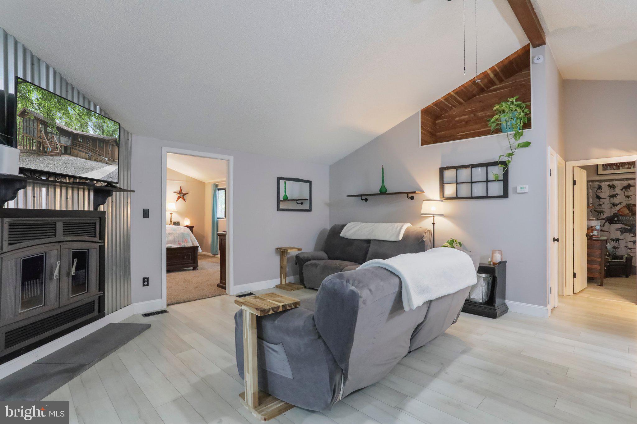 THE WOODS RESORT - Residential