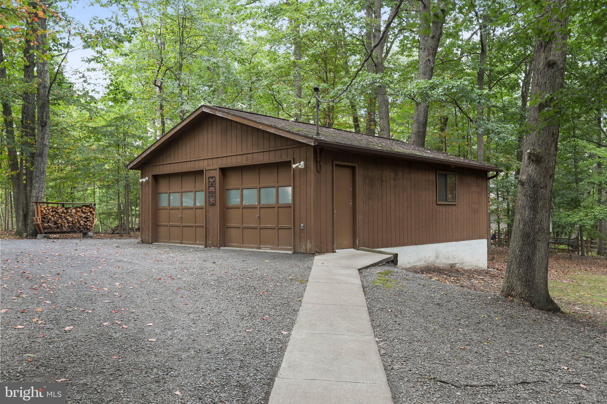 THE WOODS RESORT - Residential