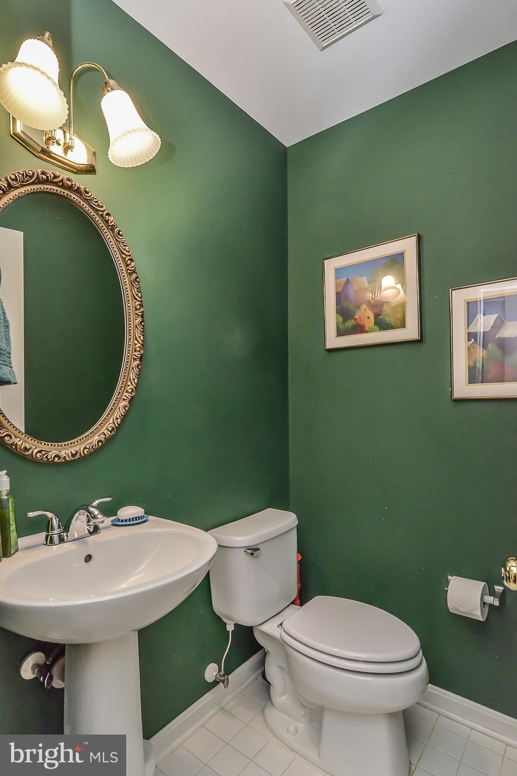 PARKWAY PLAZA - Residential