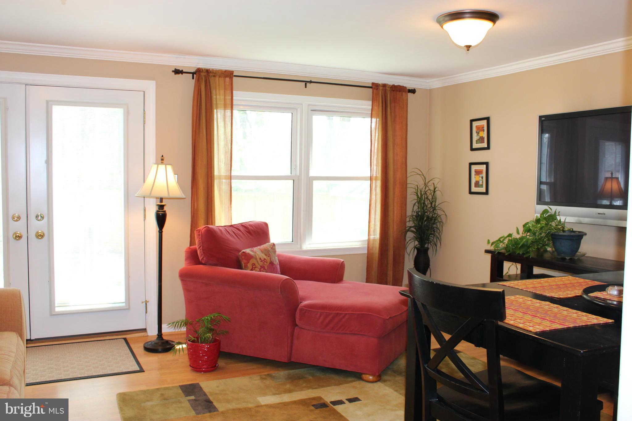 FAIRFAX WOODS - Residential