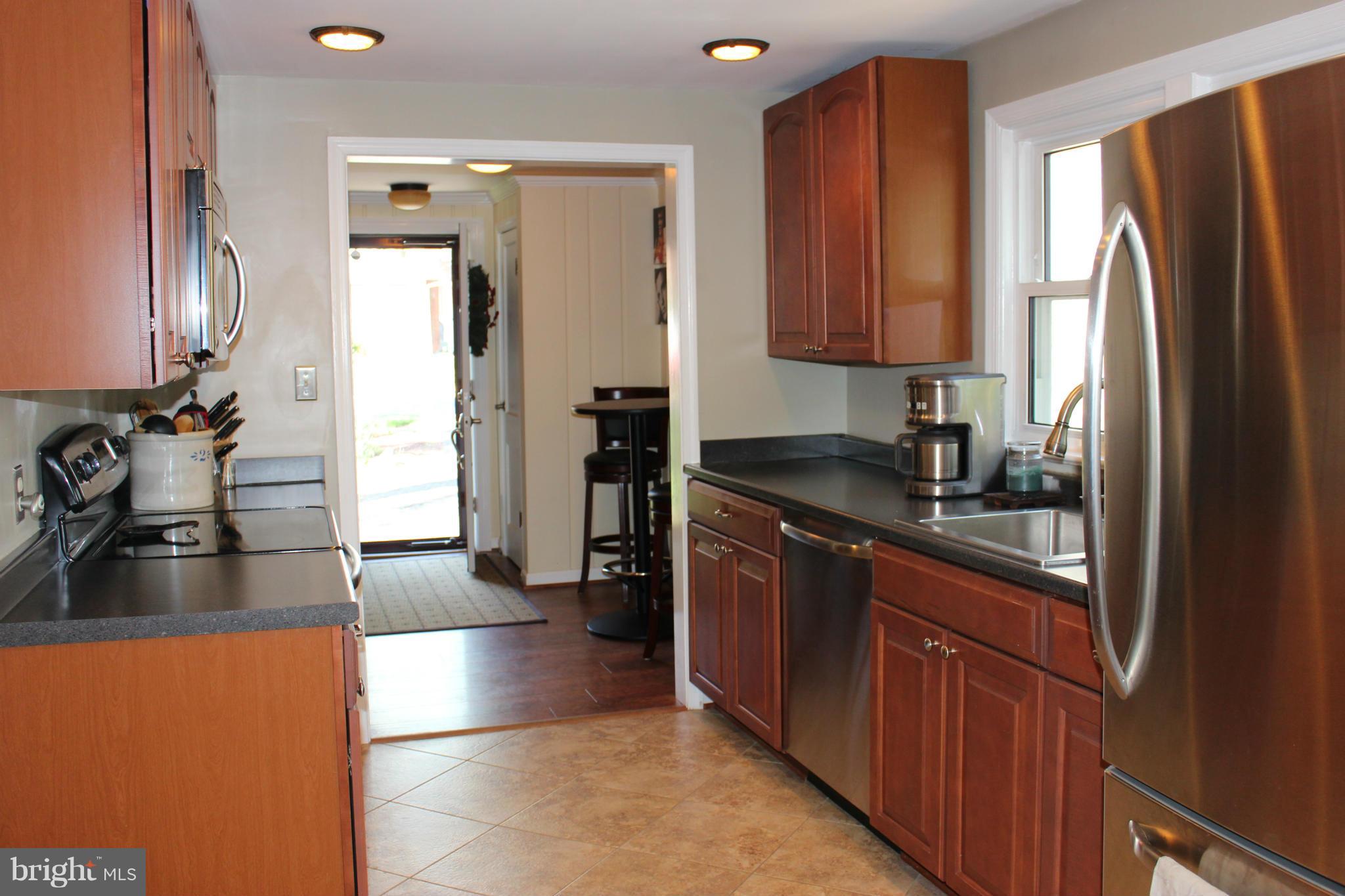 FAIRFAX WOODS - Residential