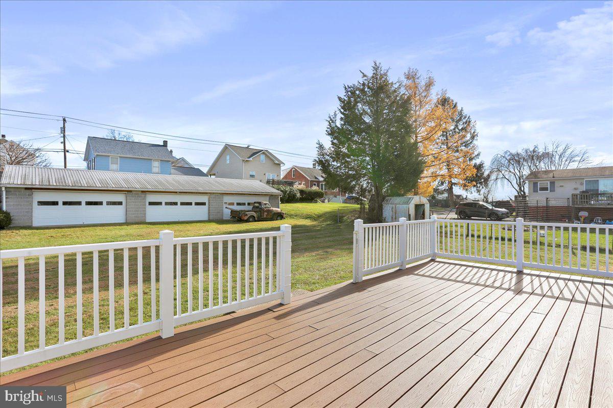 WAYNESBORO - Residential