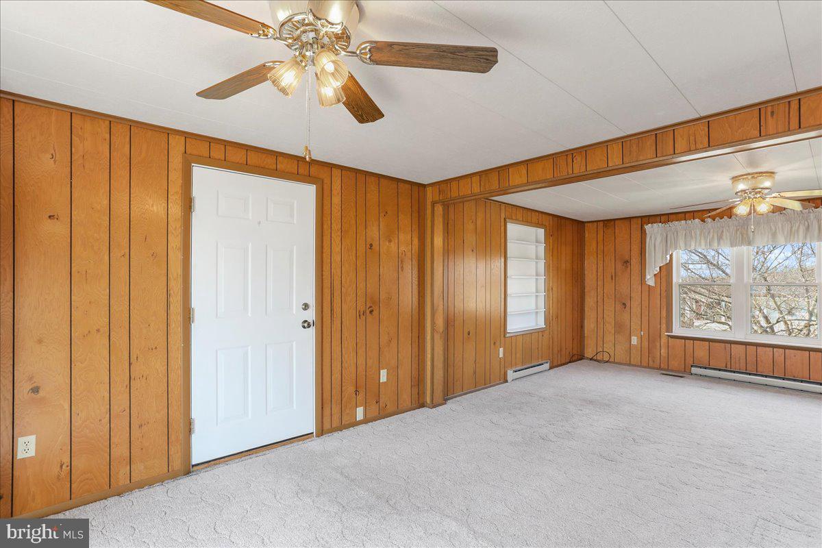 WAYNESBORO - Residential