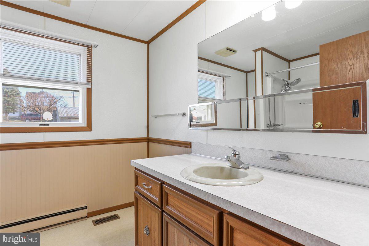 WAYNESBORO - Residential