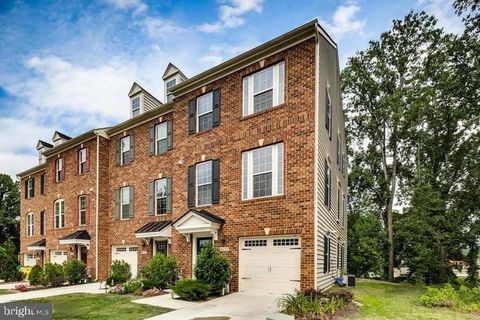Townhouse For Rent - 8609 Enoch Pratt Drive<br/> Howard County, ELLICOTT CITY, MD 21043