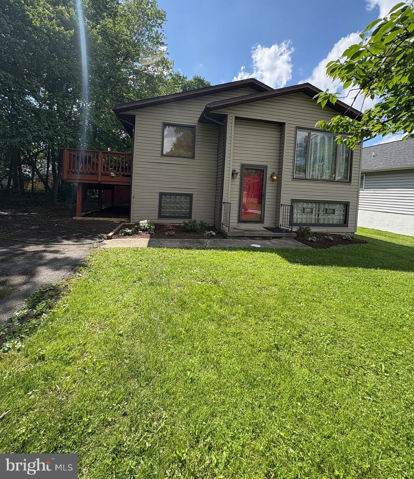 1108 HANDY AVENUE