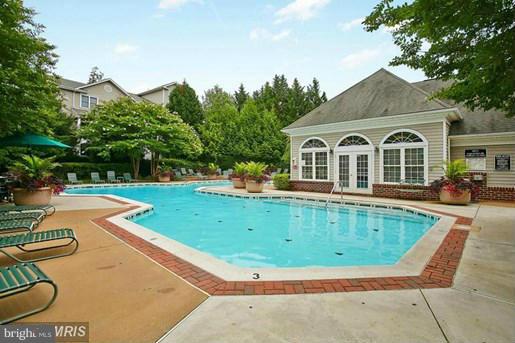 GATES OF FAIR LAKES - Residential Lease