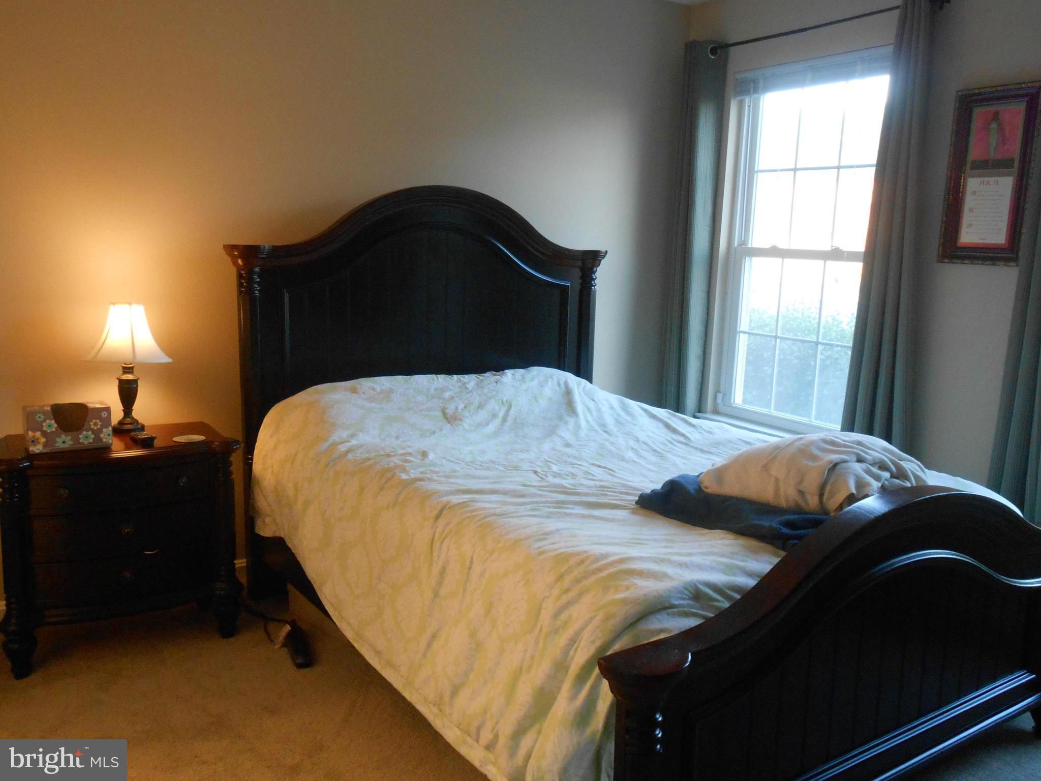 GATES OF FAIR LAKES - Residential Lease