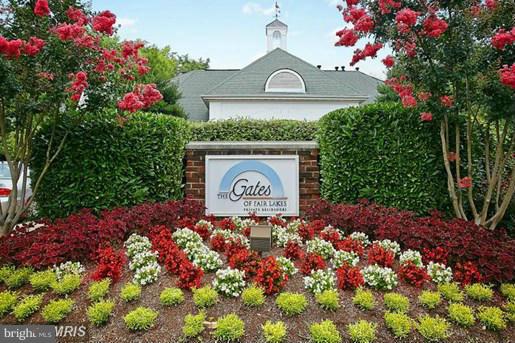 GATES OF FAIR LAKES - Residential Lease