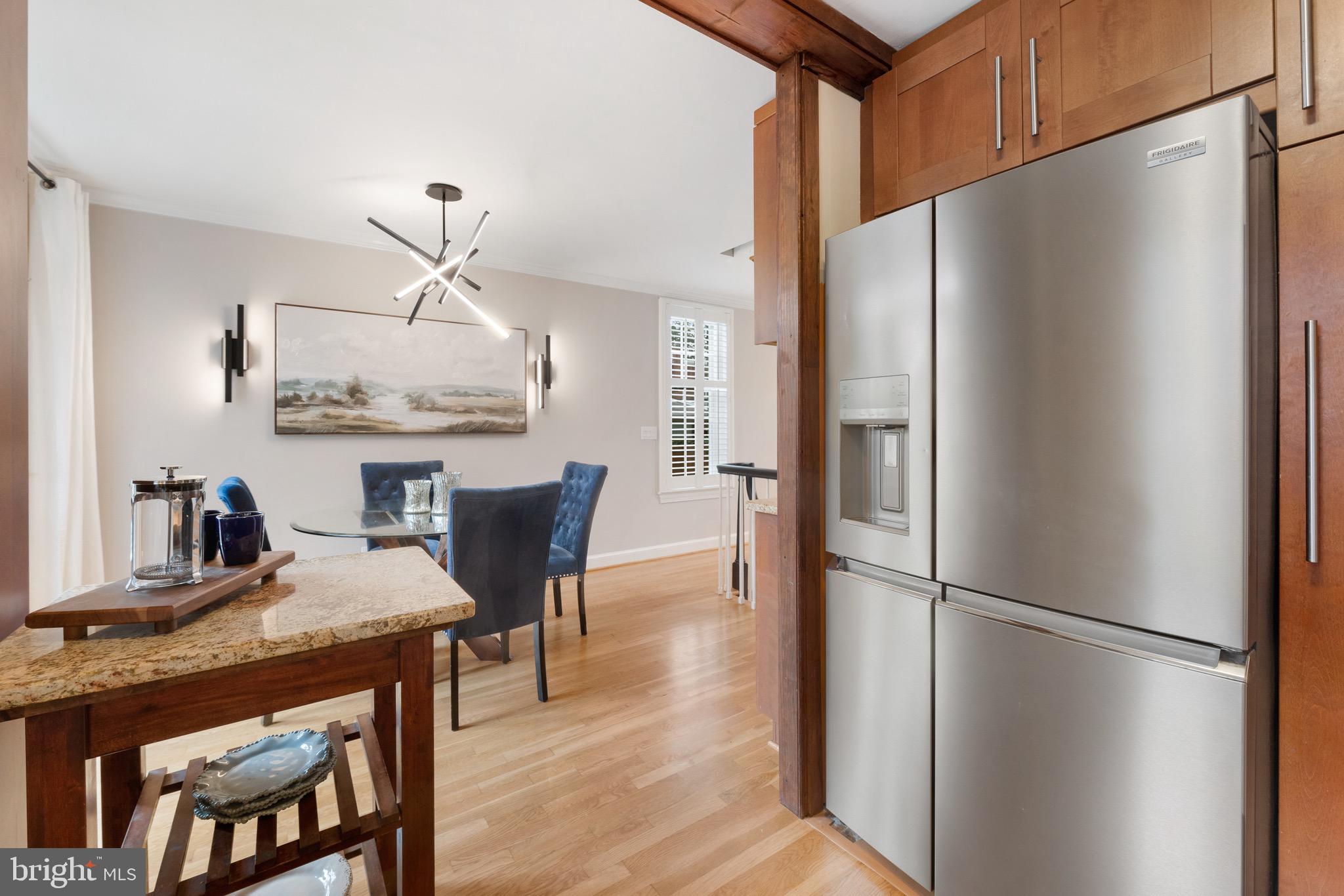 VIRGINIA VILLAGE - Residential