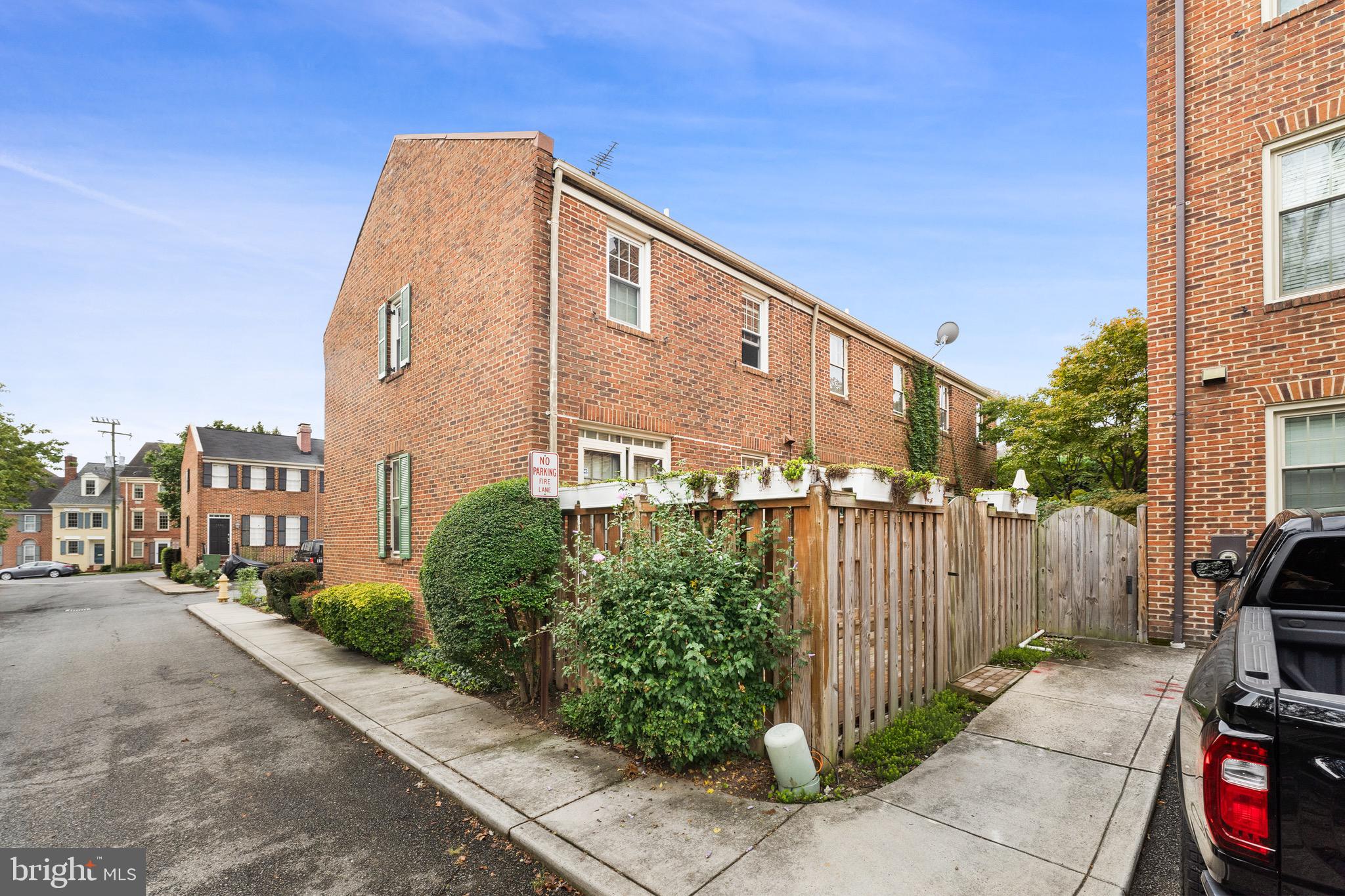 VIRGINIA VILLAGE - Residential