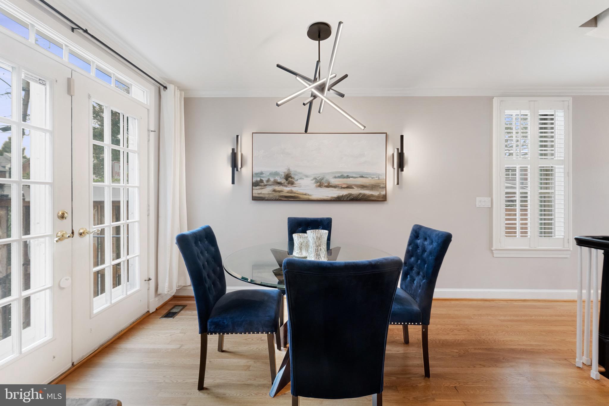 VIRGINIA VILLAGE - Residential