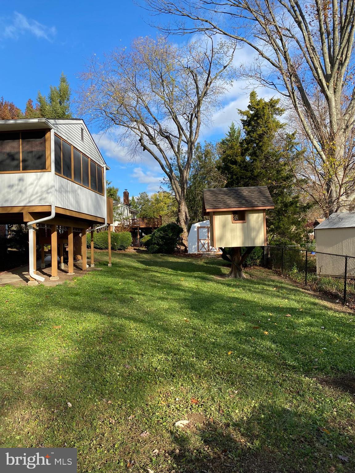 SUGARLAND HEIGHTS - Residential Lease