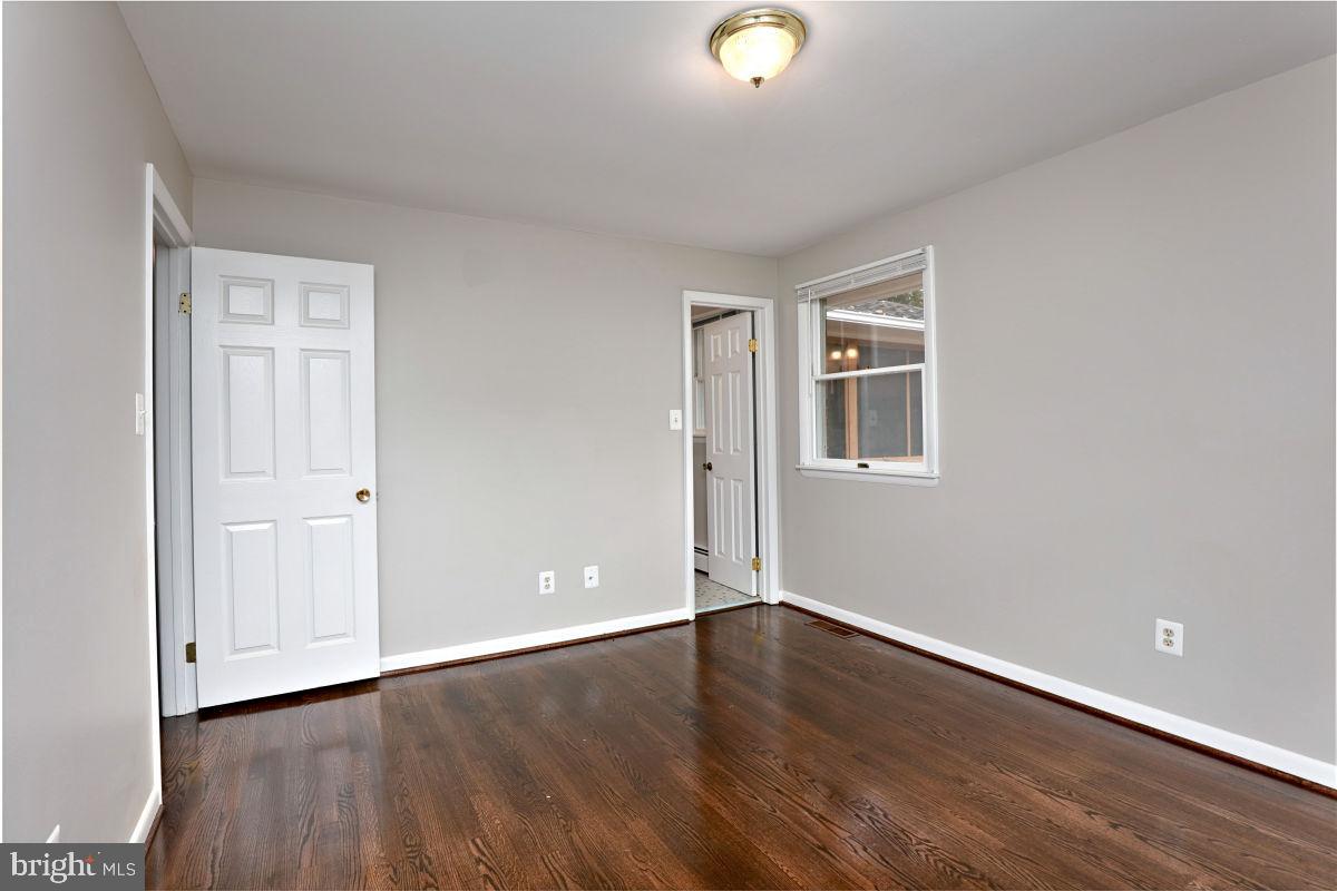 SUGARLAND HEIGHTS - Residential Lease