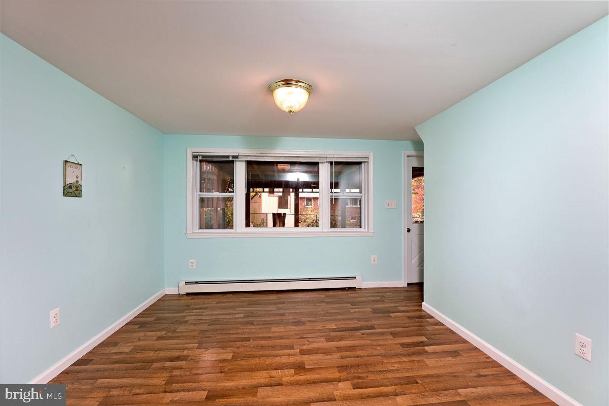 SUGARLAND HEIGHTS - Residential Lease