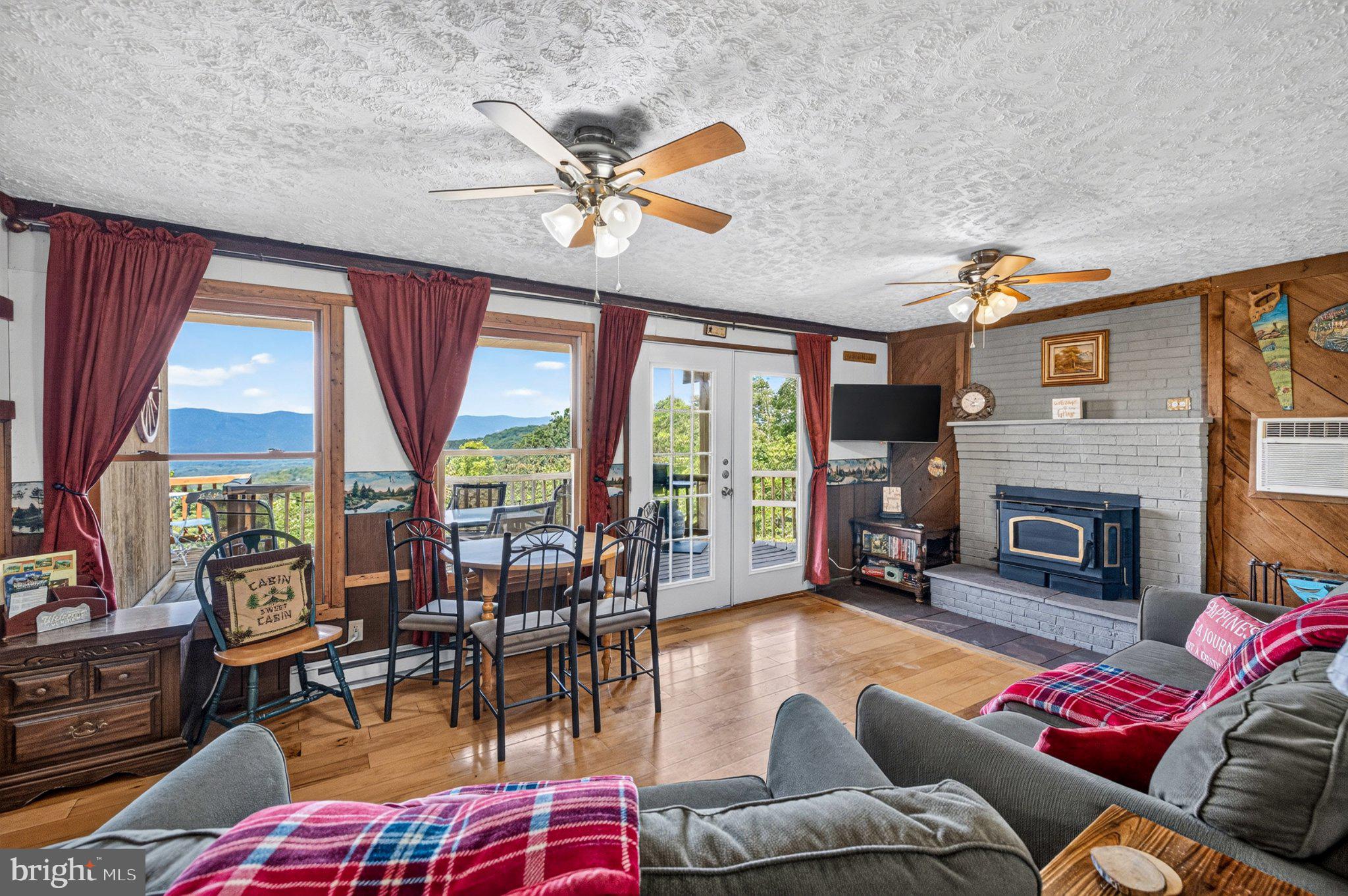 631 OVERLOOK DRIVE