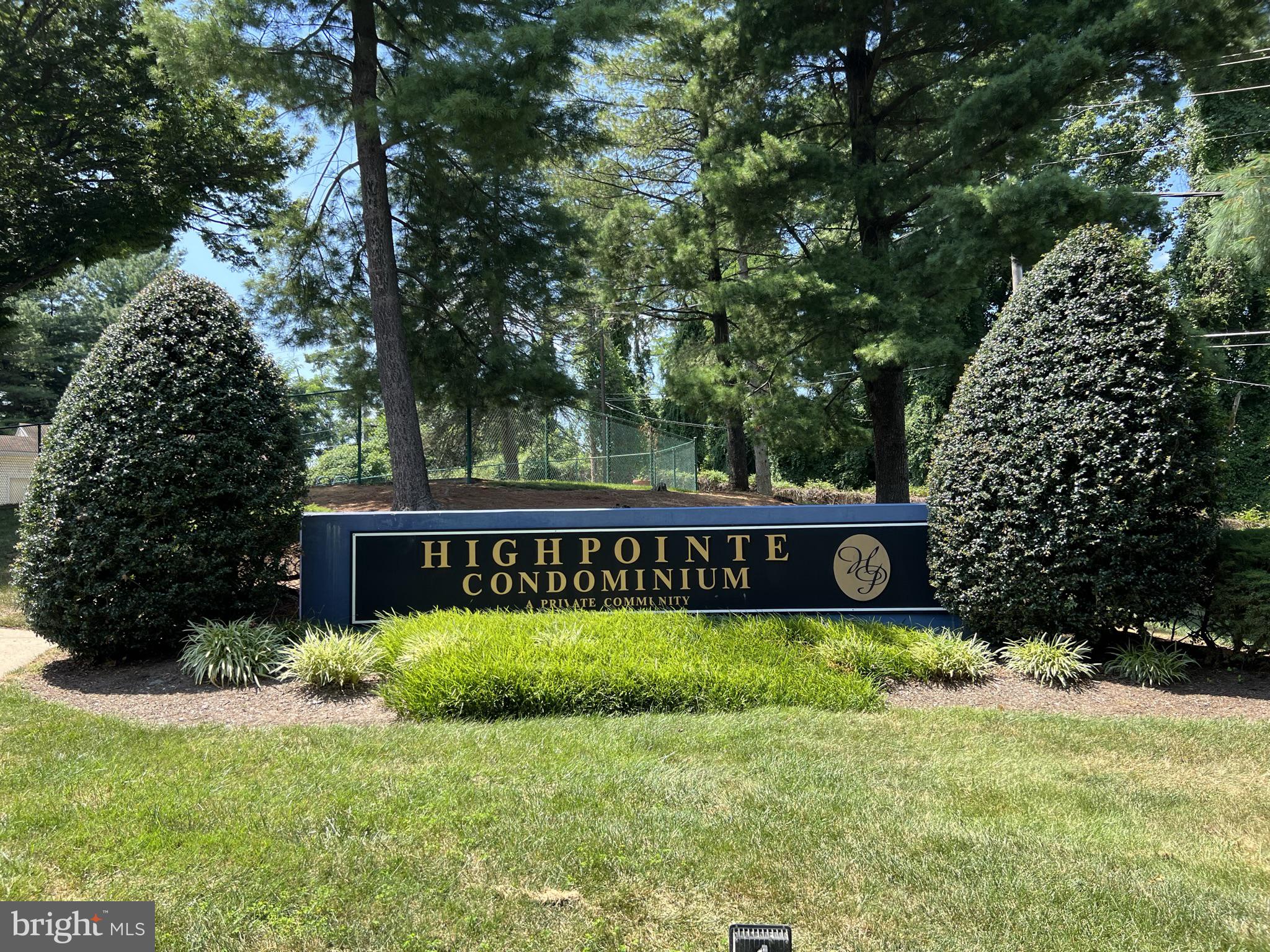 MEDFIELD - Residential