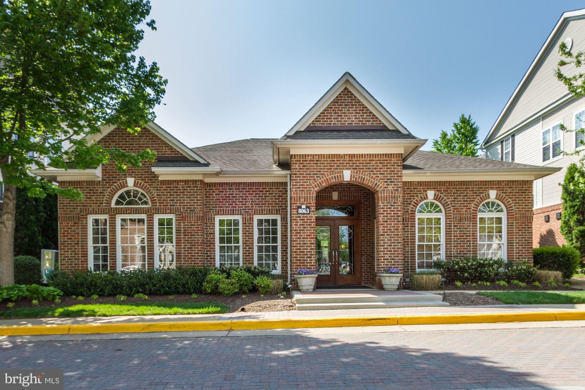 HIGH POINTE AT JEFFERSON PARK - Residential