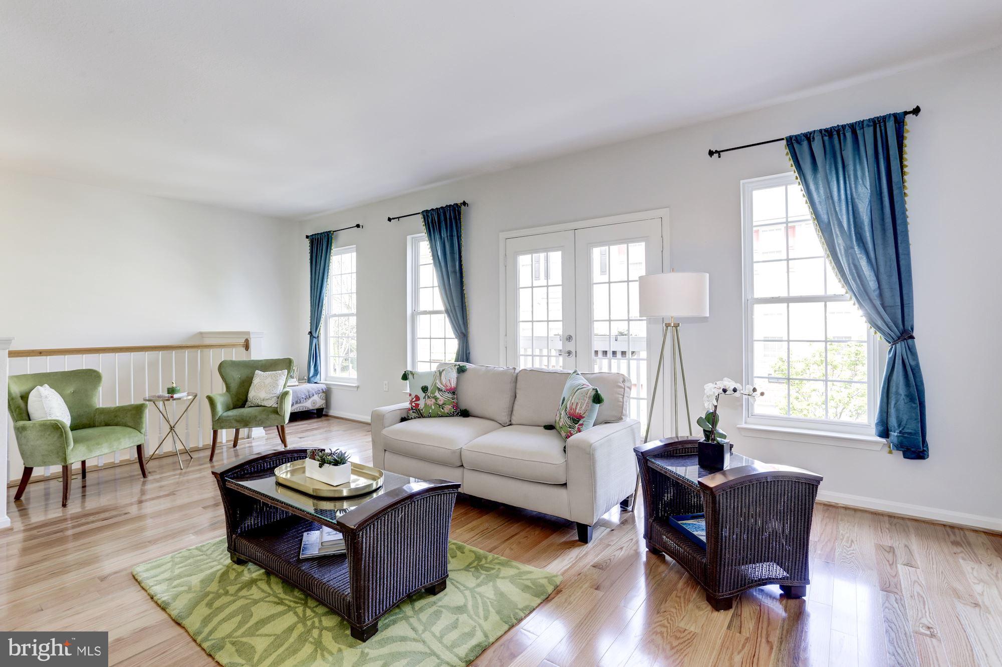 HIGH POINTE AT JEFFERSON PARK - Residential