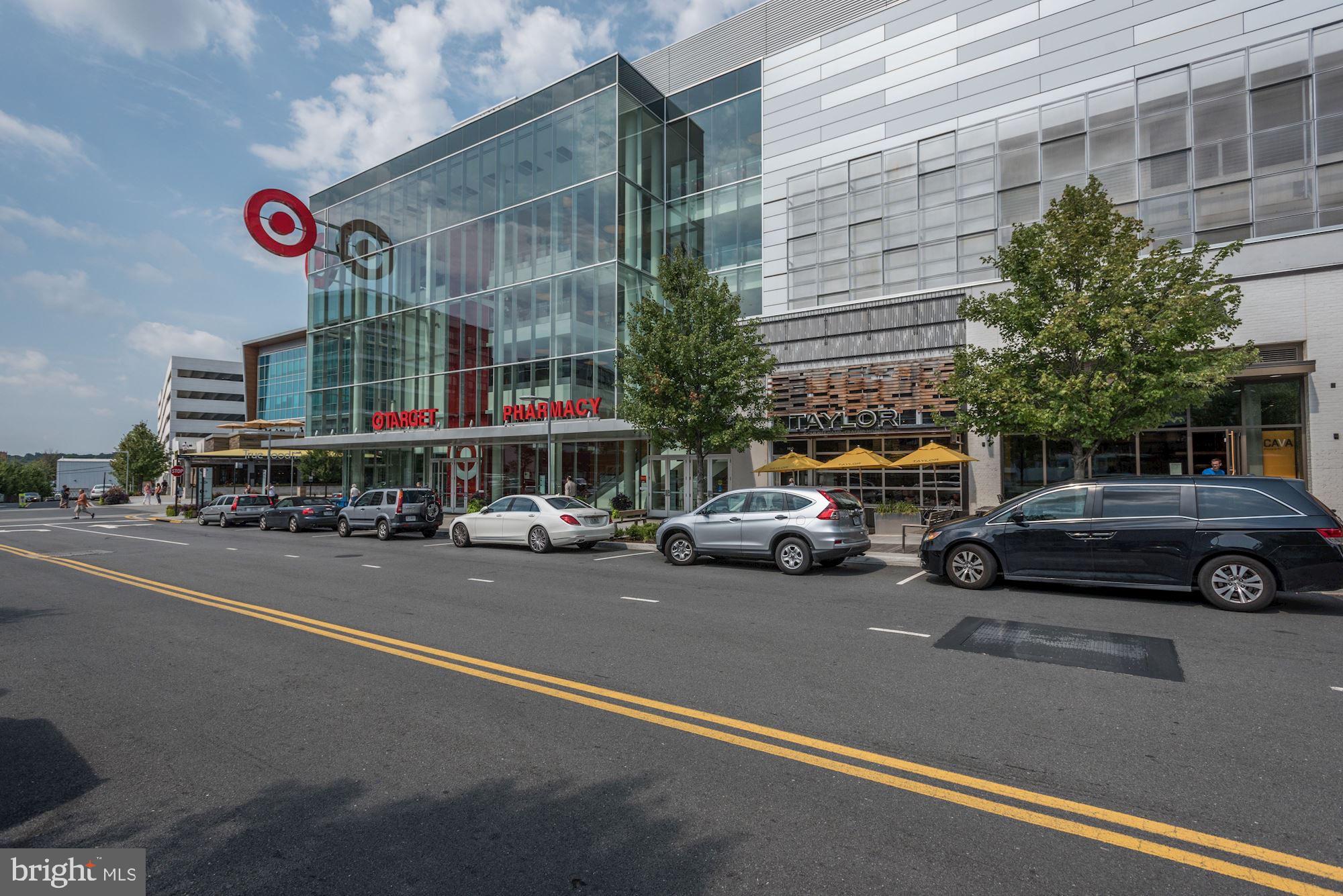 HIGH POINTE AT JEFFERSON PARK - Residential