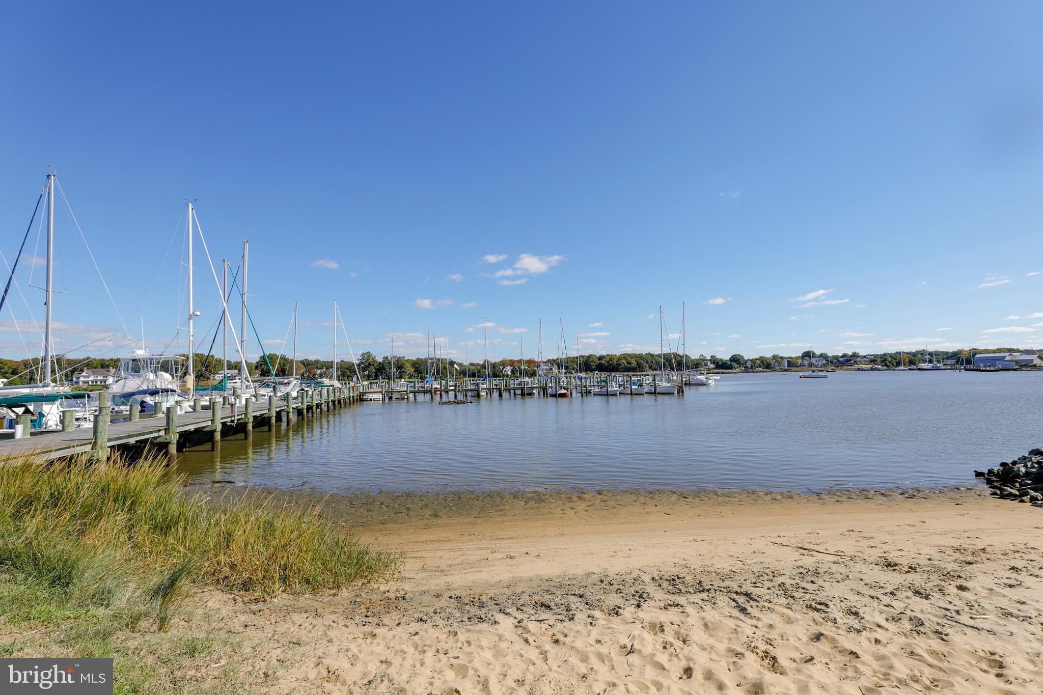 HILLSMERE ESTATES - Residential