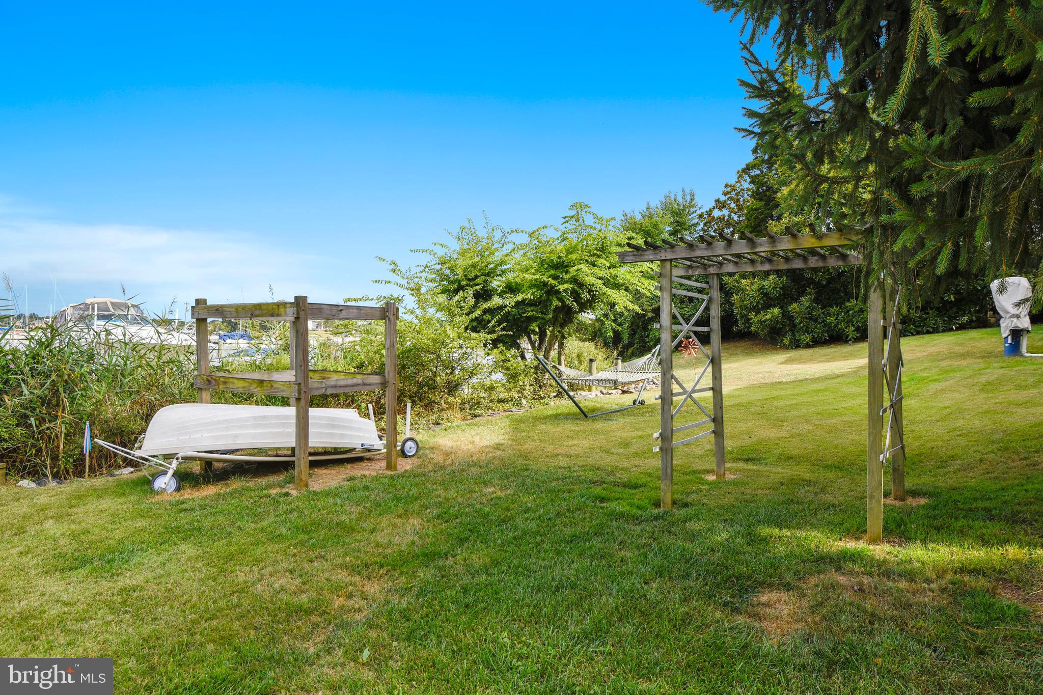 HILLSMERE ESTATES - Residential