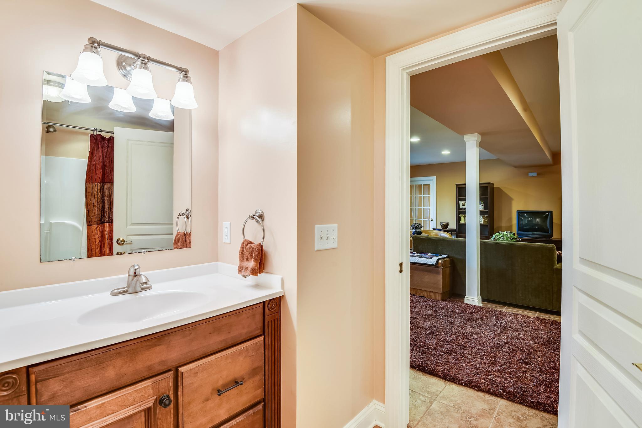 HILLSMERE ESTATES - Residential