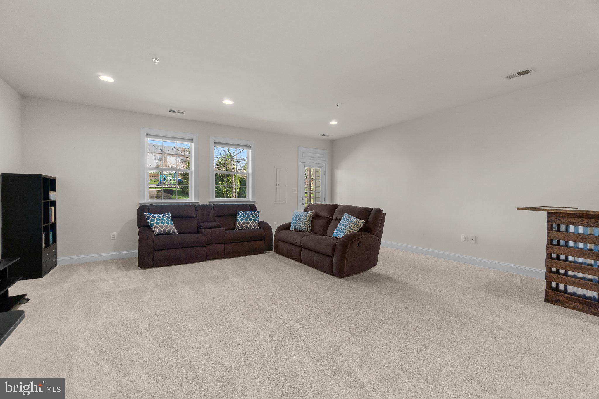 URBANA HIGHLANDS - Residential