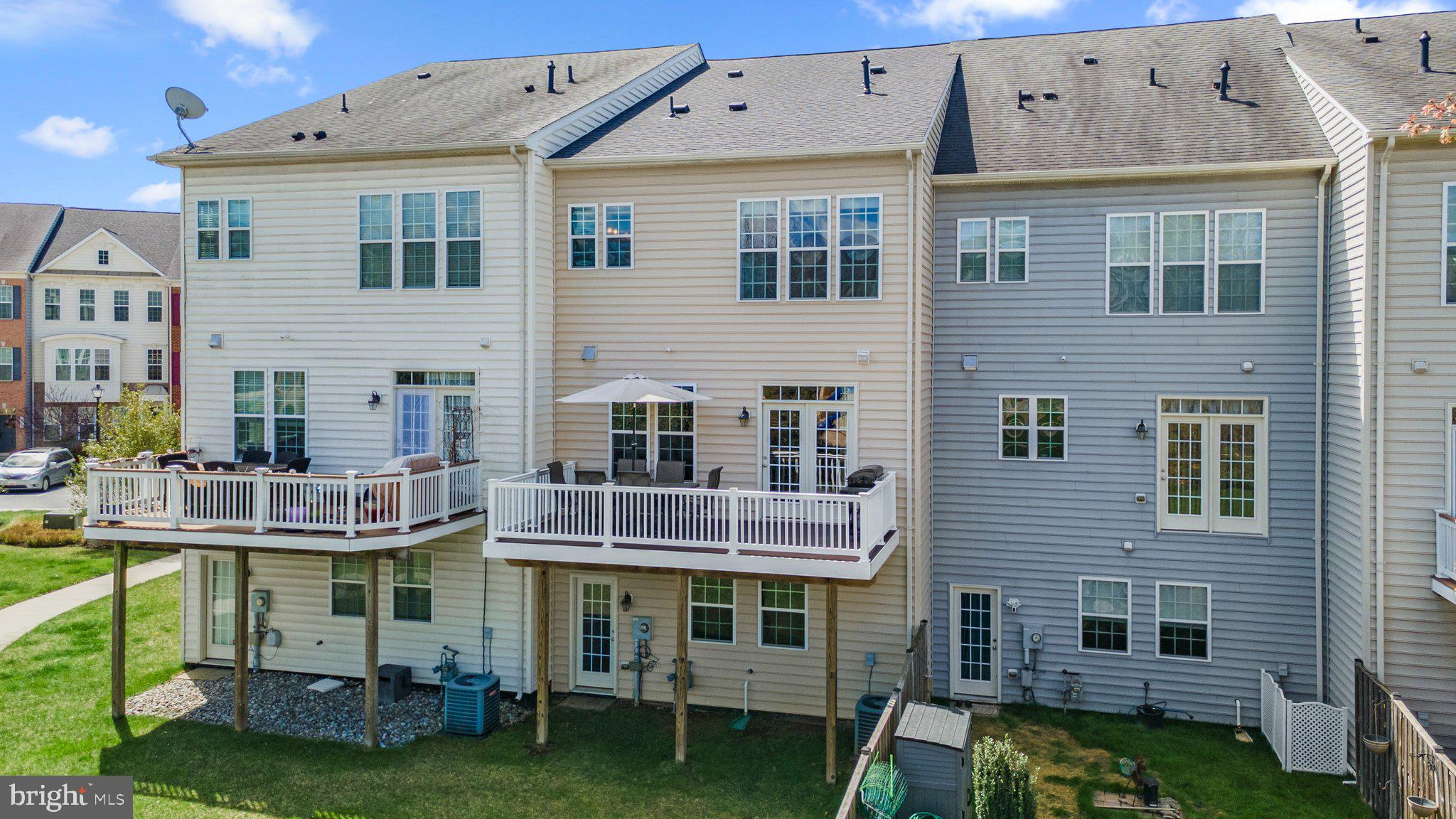 URBANA HIGHLANDS - Residential