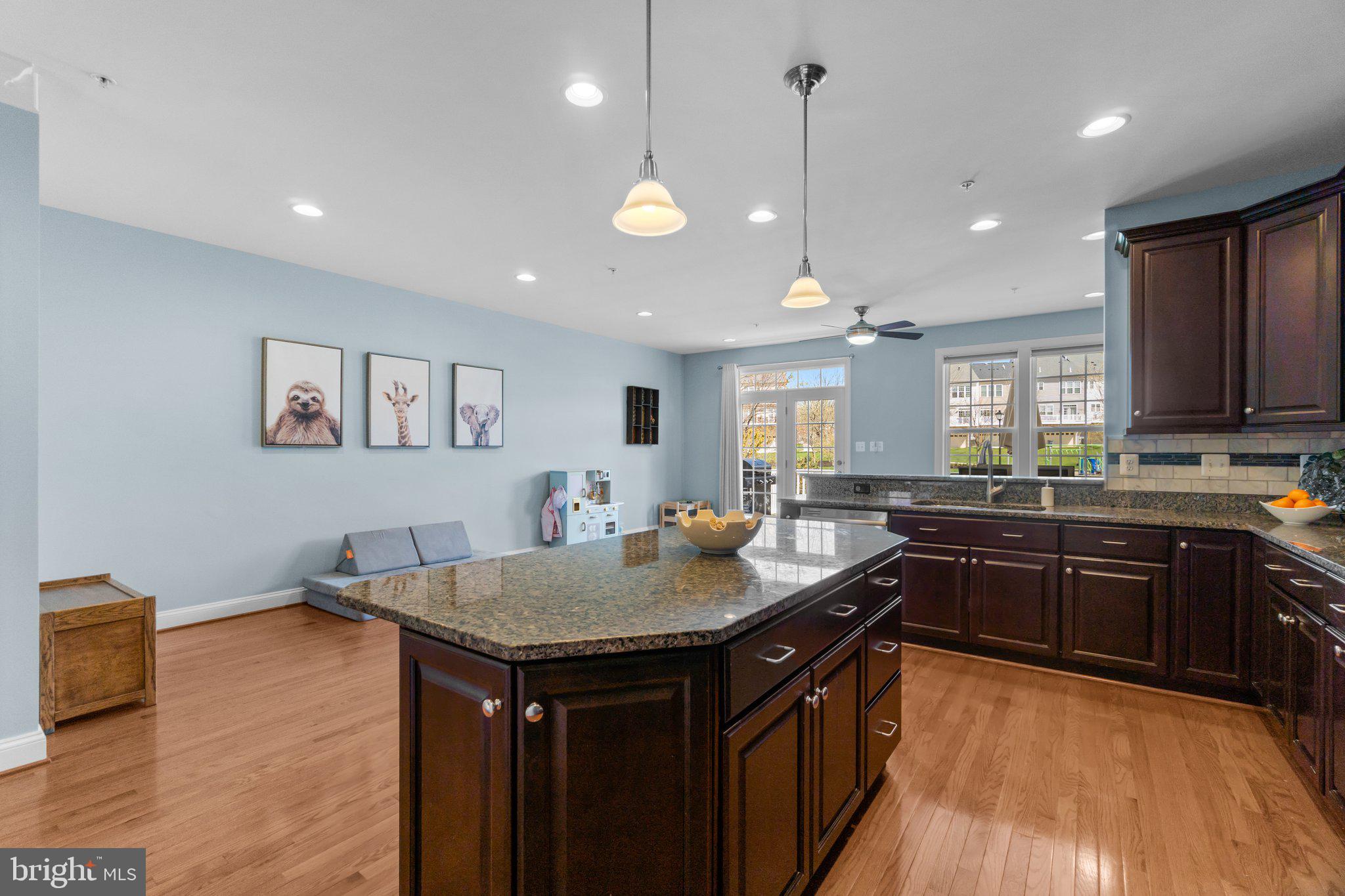 URBANA HIGHLANDS - Residential