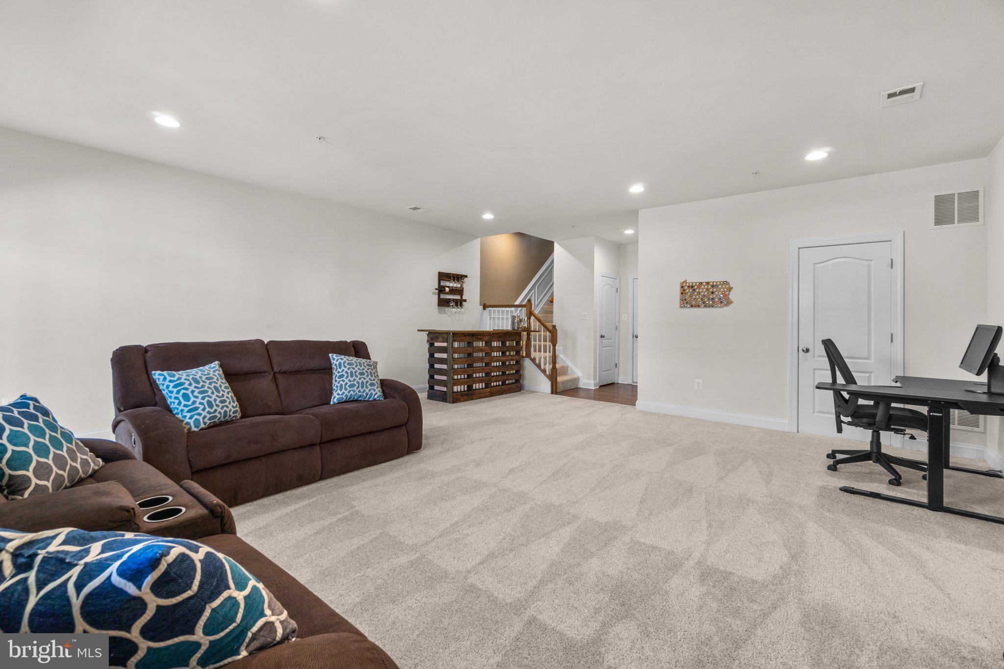 URBANA HIGHLANDS - Residential