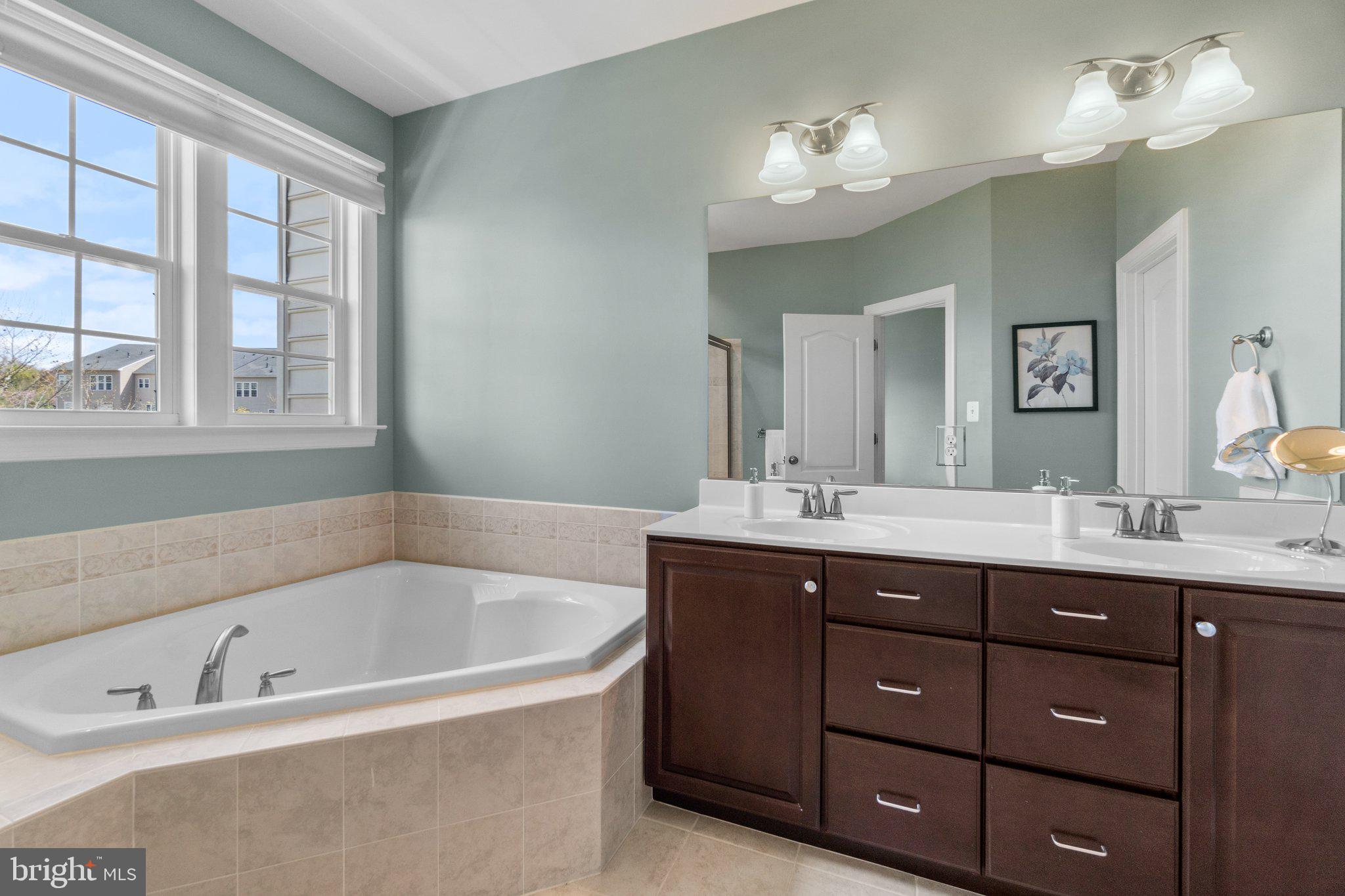 URBANA HIGHLANDS - Residential