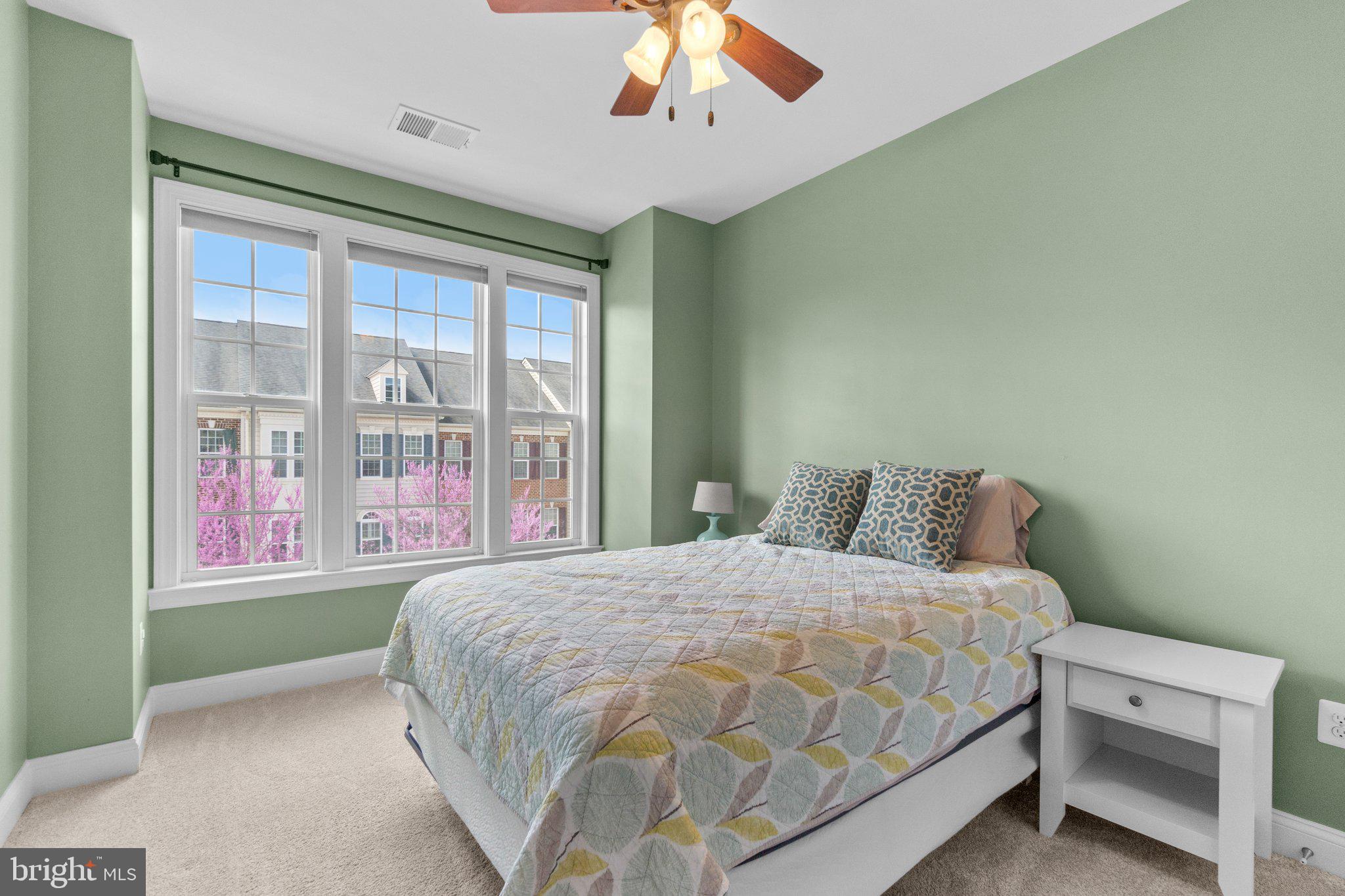 URBANA HIGHLANDS - Residential