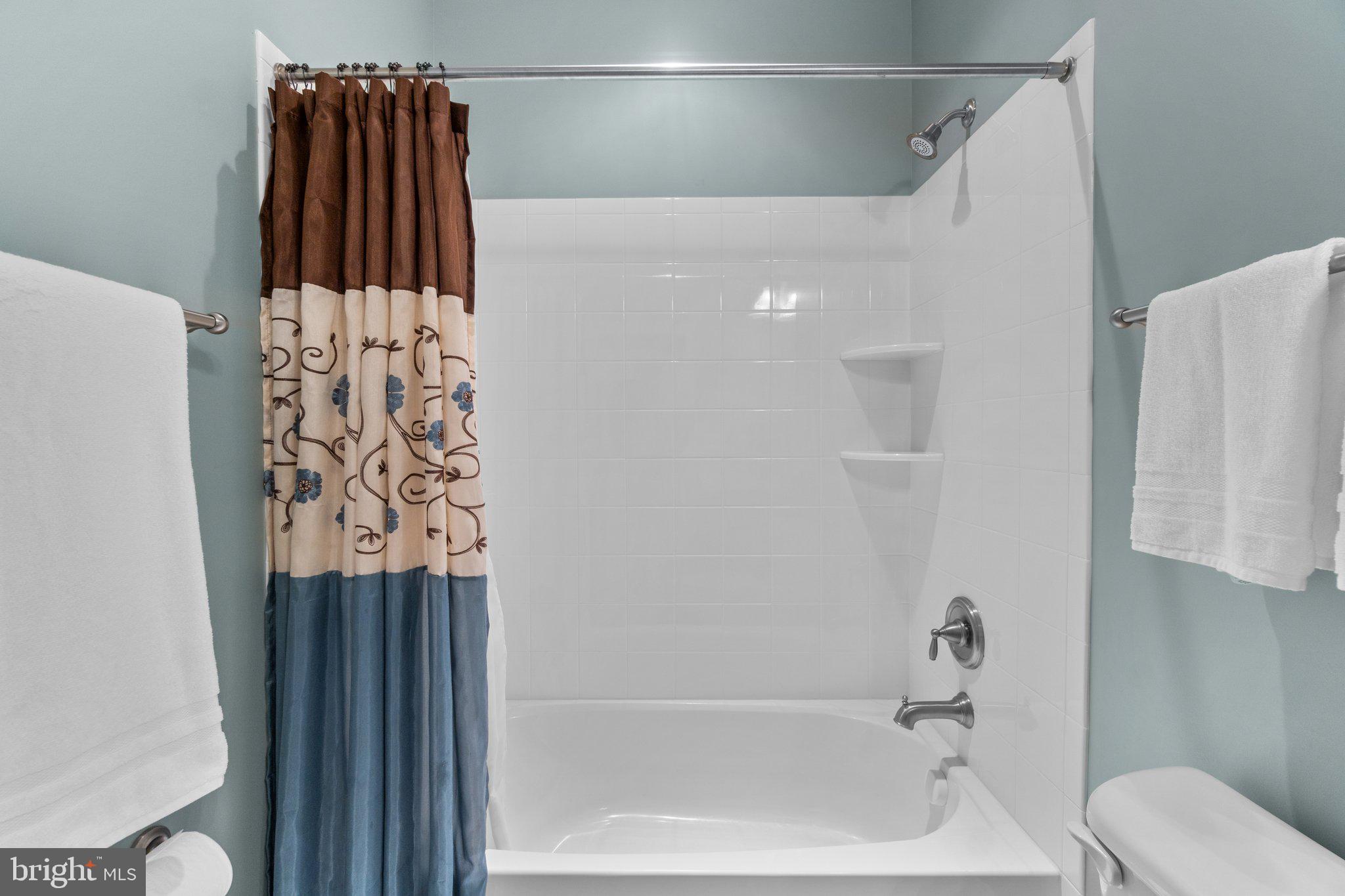 URBANA HIGHLANDS - Residential