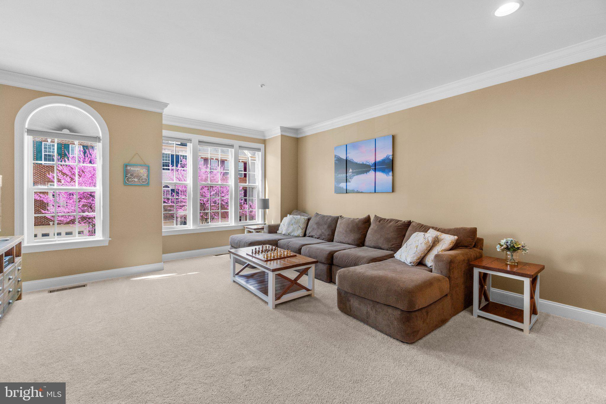 URBANA HIGHLANDS - Residential