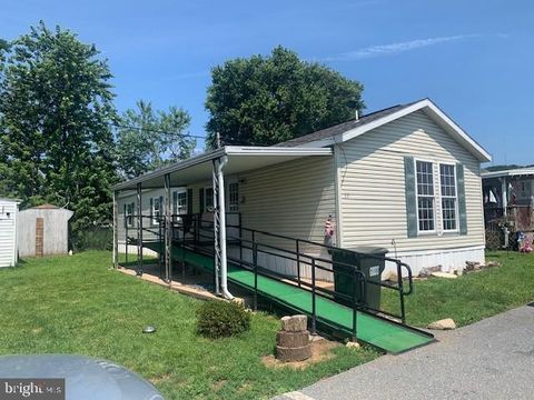 883 E MAIN STREET 23 EPHRATA PA 17522