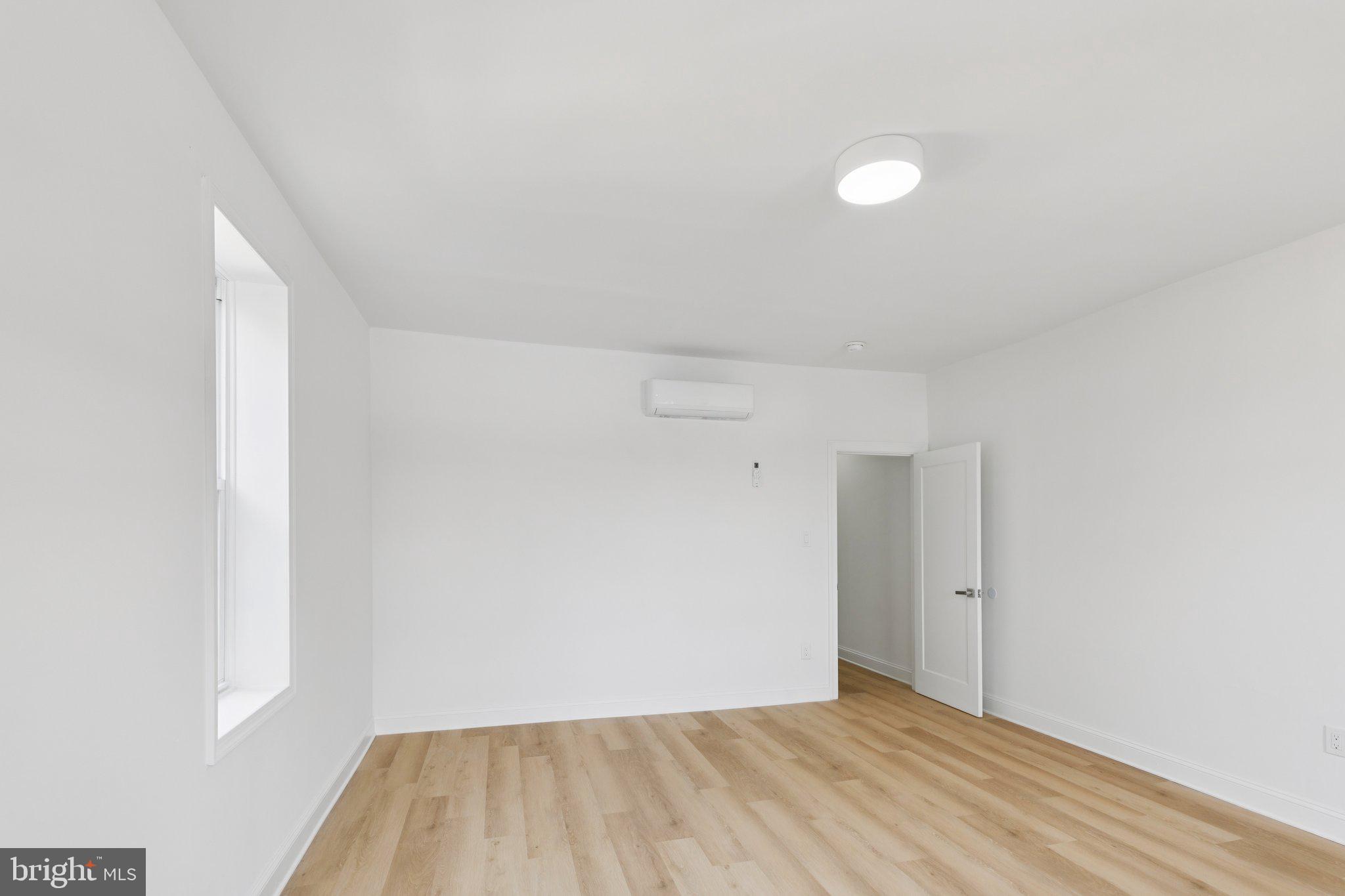 GERMANTOWN - Residential