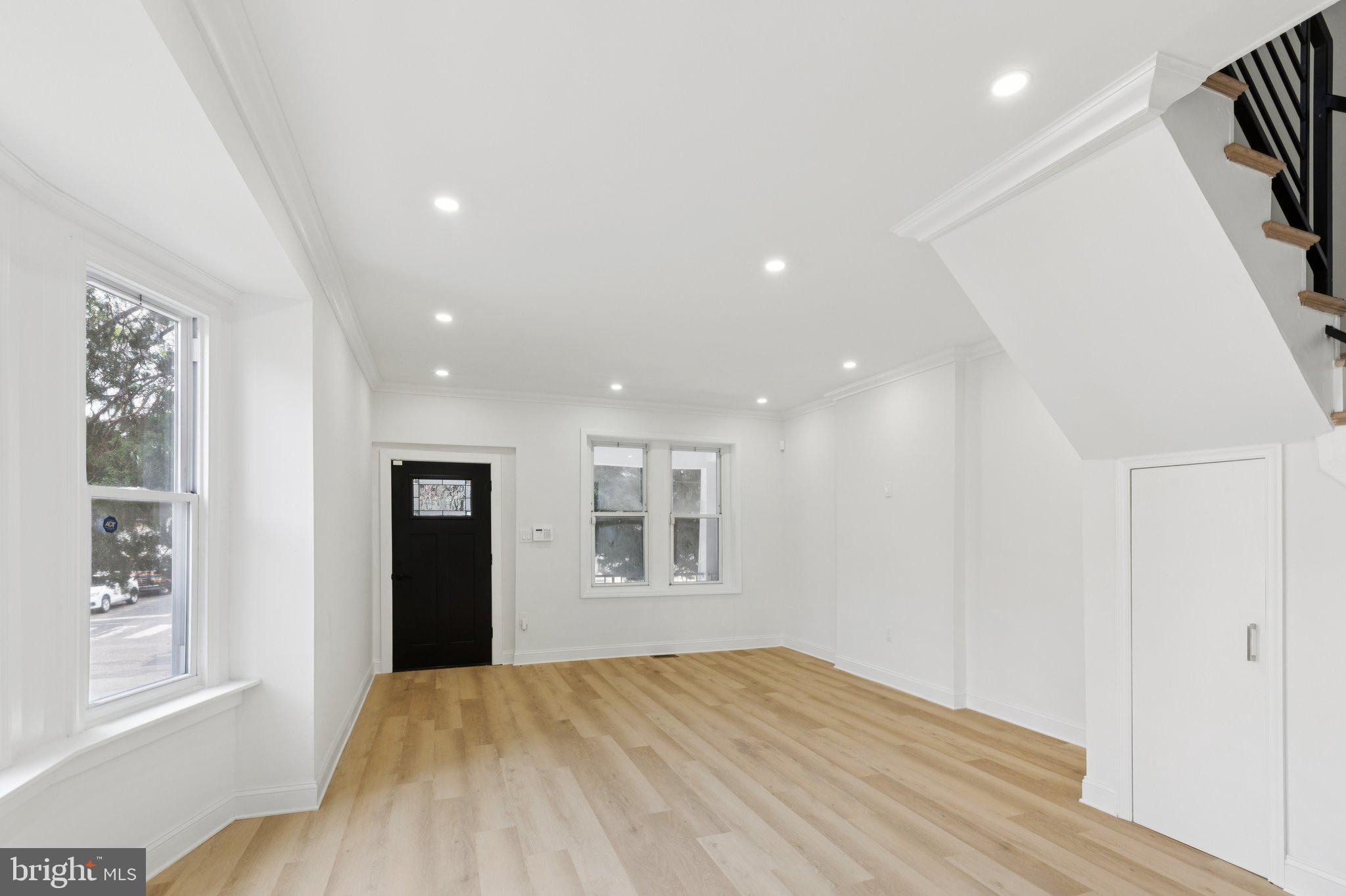 GERMANTOWN - Residential