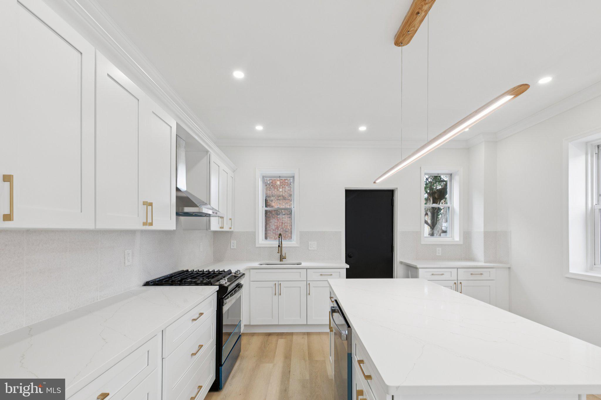 GERMANTOWN - Residential