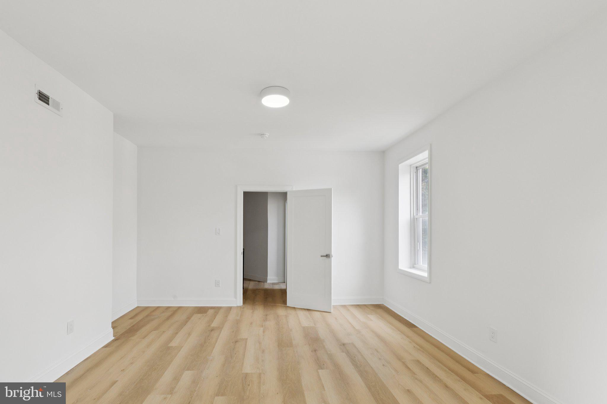 GERMANTOWN - Residential