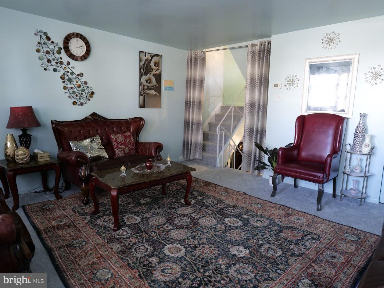 WEDGEWOOD - Residential