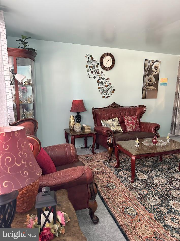 WEDGEWOOD - Residential