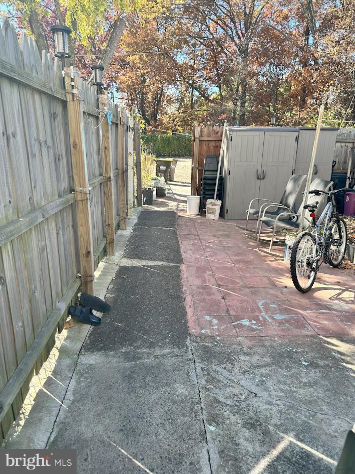 WEDGEWOOD - Residential