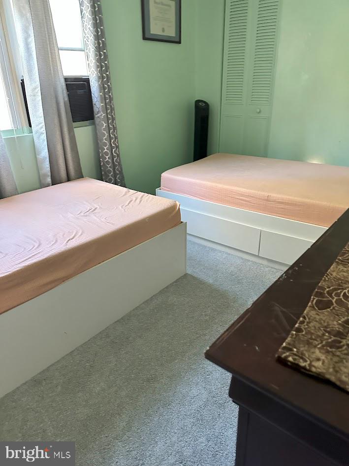 WEDGEWOOD - Residential