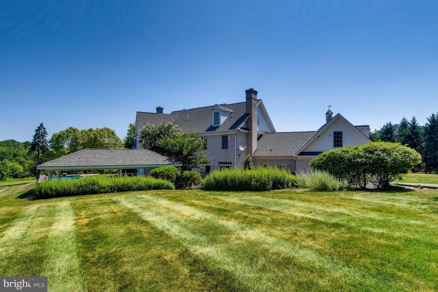 LUTHERVILLE - Residential