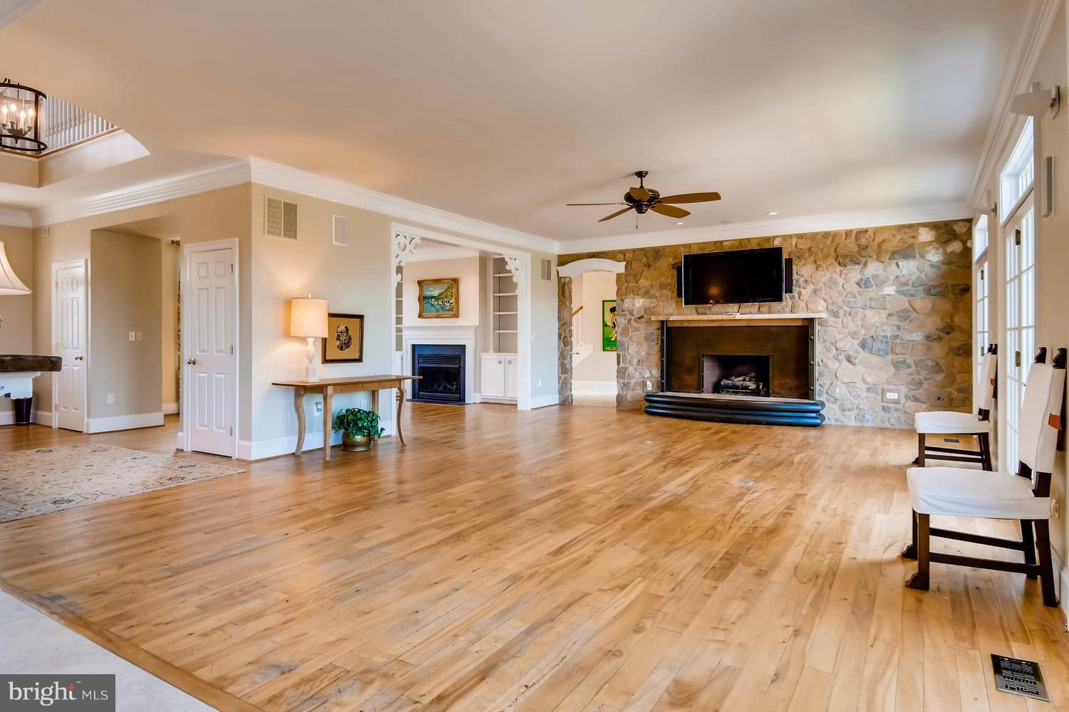 LUTHERVILLE - Residential