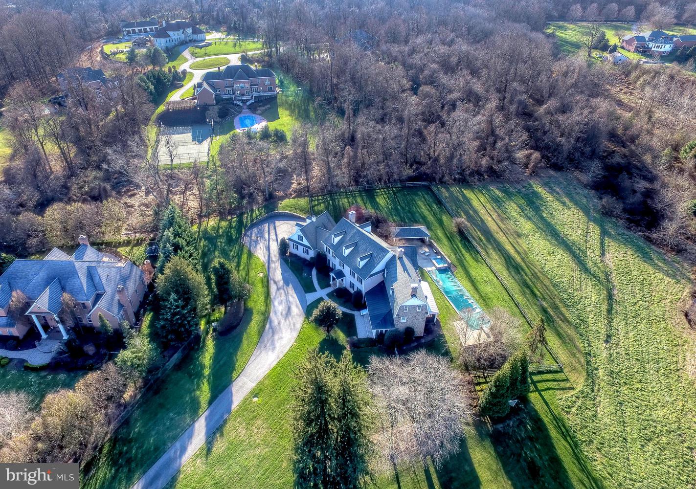 LUTHERVILLE - Residential