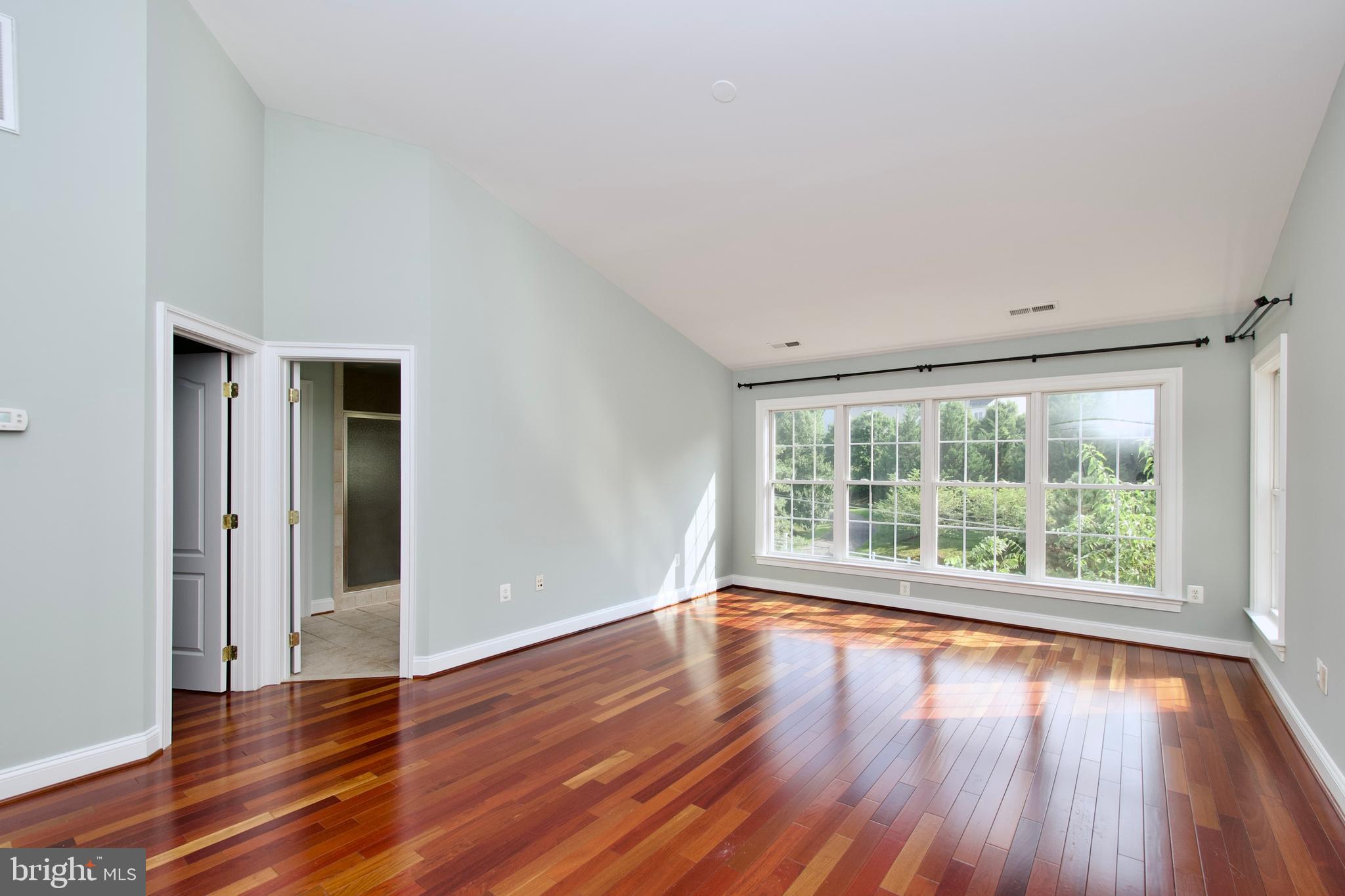 FAIRFAX PARK - Residential Lease